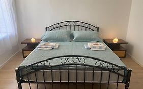 Sunshine Apartments